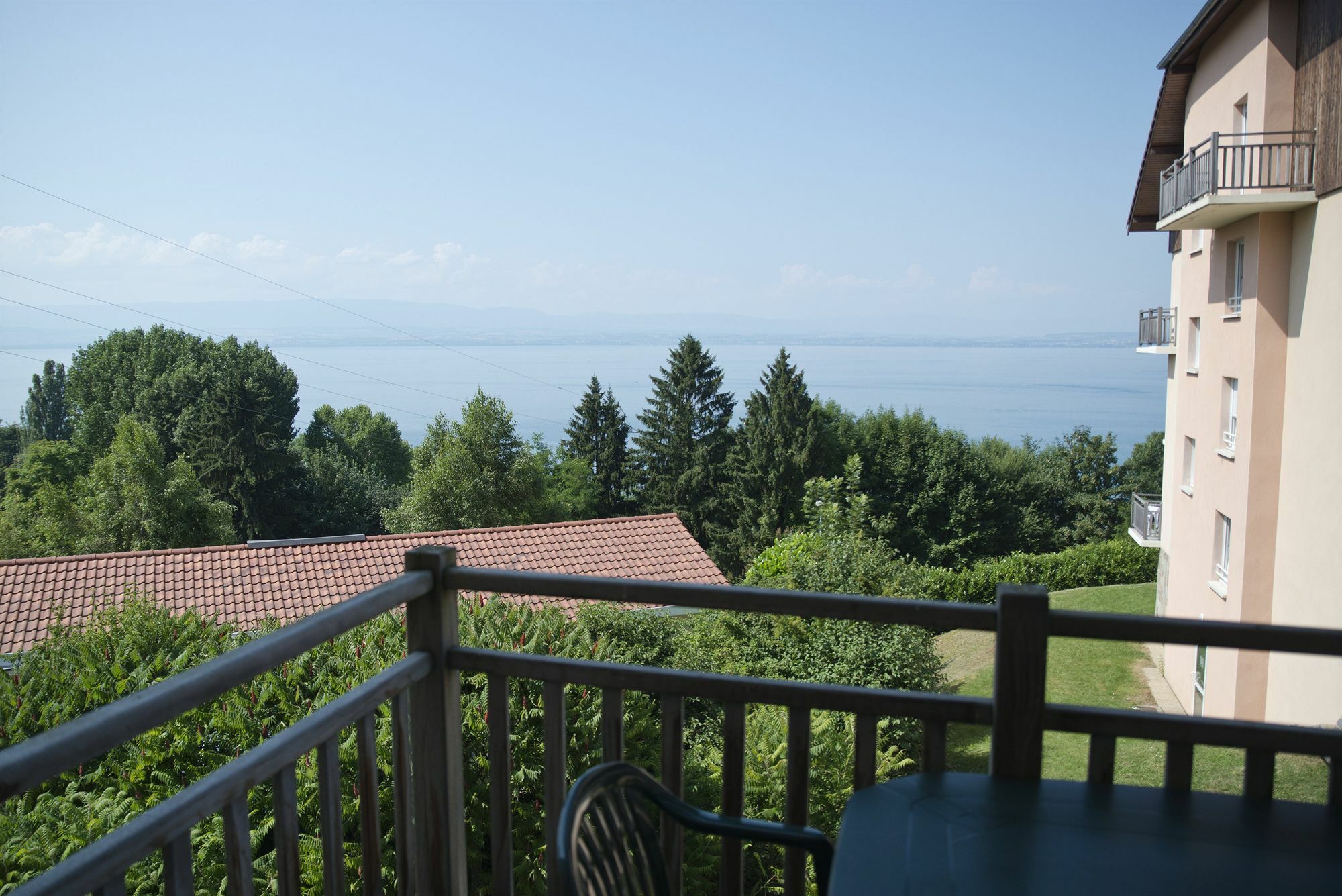 Zenitude Aparthotel Evian Les Terrasses Du Lac, Ascend Collection Exteriér fotografie